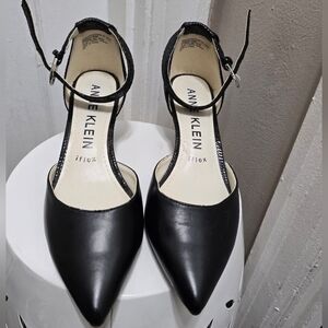 Annie Klein Fayza Ankle Strap Pointed Toe Kitten Heel Shoe Size 8.5🌴